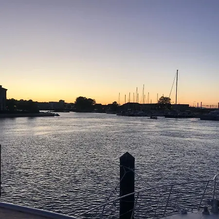 Bateau Insolite Botel Sète